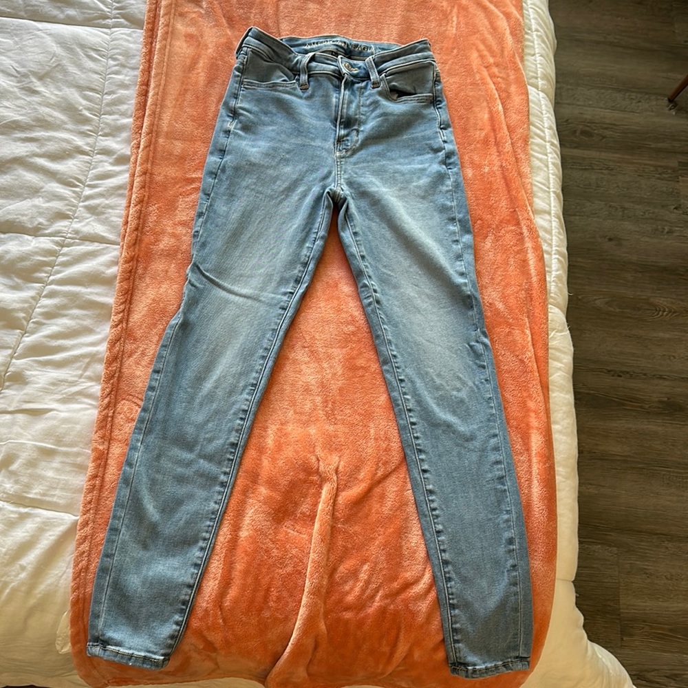 American eagle high waisted jeans